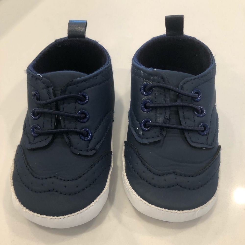 Baby Boy soft sole shoes size 3 Toddler